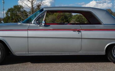 Chevrolet-Impala-1962-2-Door-26