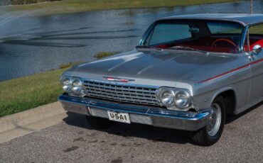 Chevrolet-Impala-1962-2-Door-28