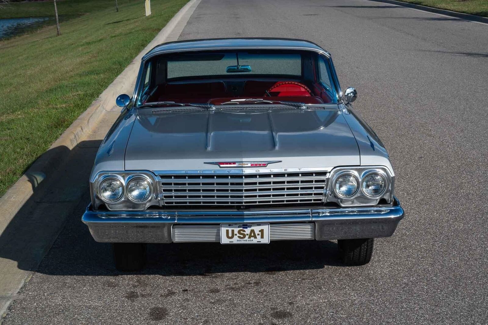 Chevrolet-Impala-1962-2-Door-30