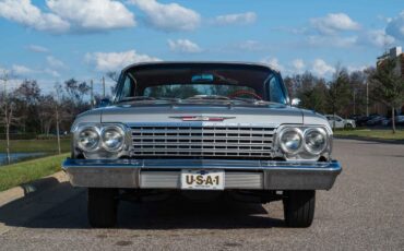 Chevrolet-Impala-1962-2-Door-31