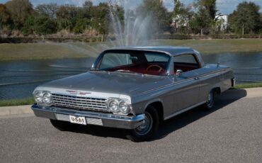 Chevrolet-Impala-1962-2-Door-37