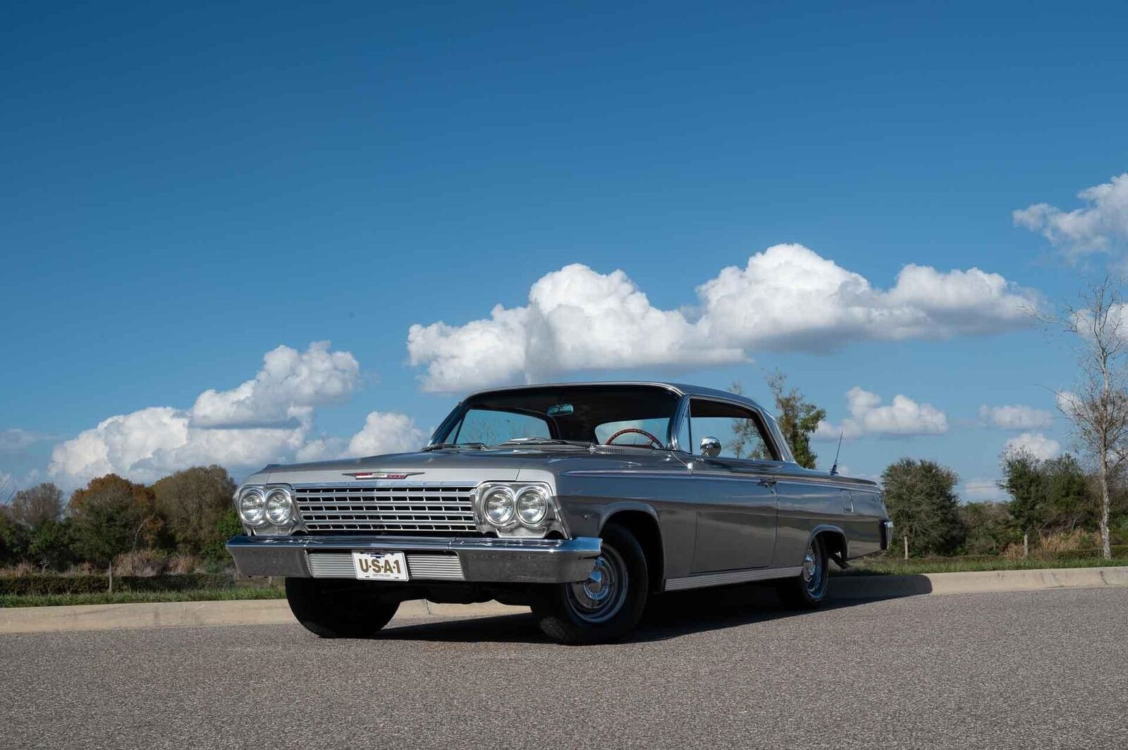 Chevrolet-Impala-1962-2-Door-39