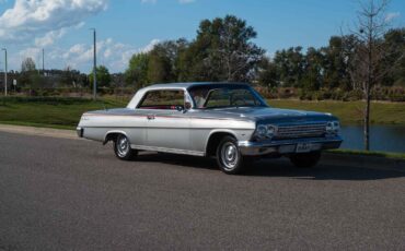 Chevrolet-Impala-1962-2-Door-8