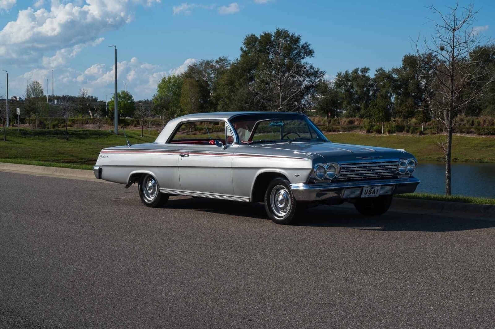 Chevrolet-Impala-1962-2-Door-8
