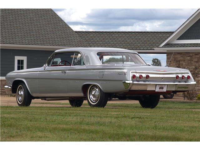 Chevrolet-Impala-1962-2-Door-Hardtop-10