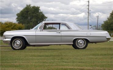 Chevrolet-Impala-1962-2-Door-Hardtop-11