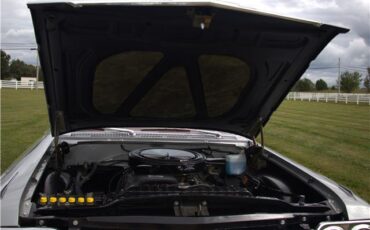 Chevrolet-Impala-1962-2-Door-Hardtop-15