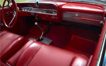 Chevrolet-Impala-1962-2-Door-Hardtop-21