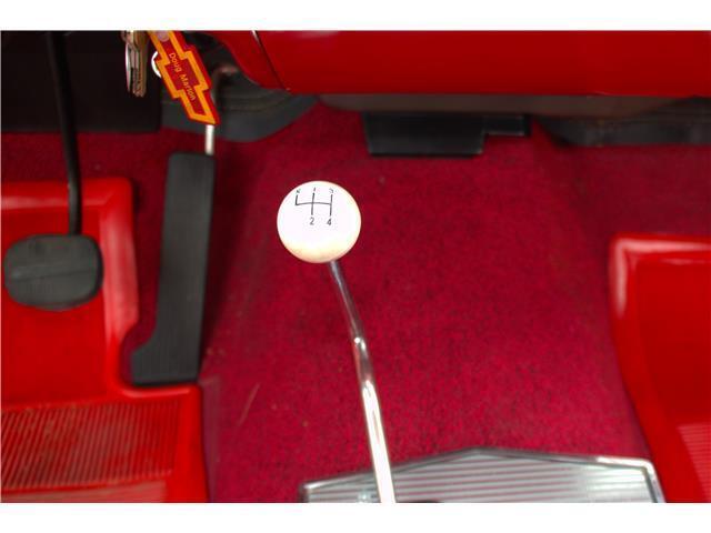Chevrolet-Impala-1962-2-Door-Hardtop-25