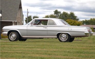 Chevrolet-Impala-1962-2-Door-Hardtop-37
