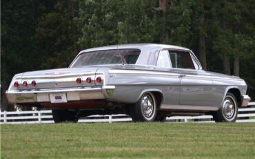 Chevrolet-Impala-1962-2-Door-Hardtop-7