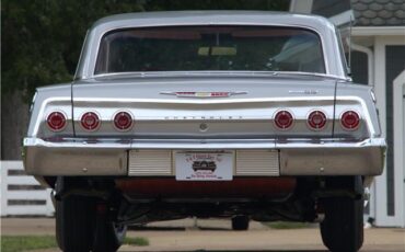 Chevrolet-Impala-1962-2-Door-Hardtop-8