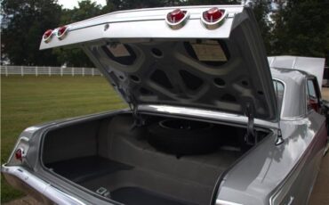 Chevrolet-Impala-1962-2-Door-Hardtop-9
