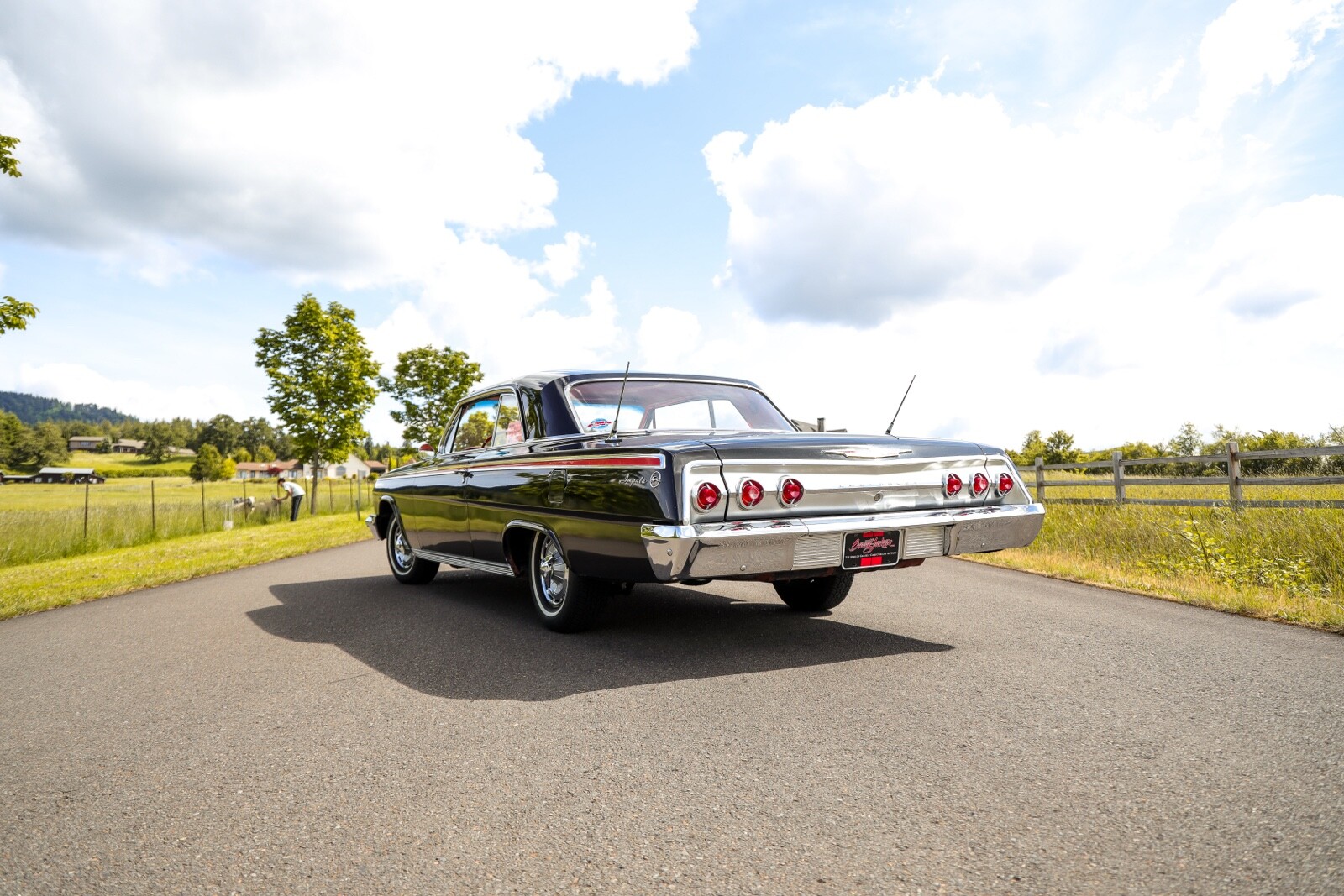 Chevrolet-Impala-1962-Coupe-1