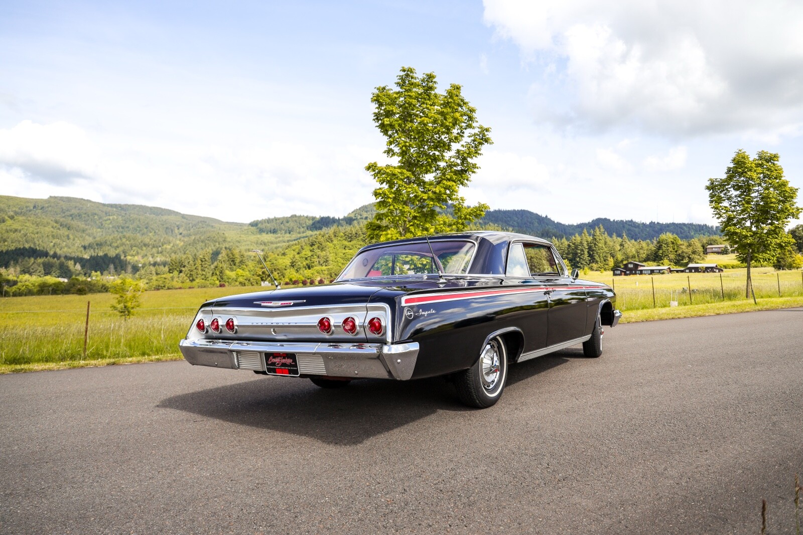 Chevrolet-Impala-1962-Coupe-10