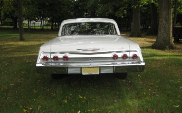 Chevrolet-Impala-1962-Coupe-13