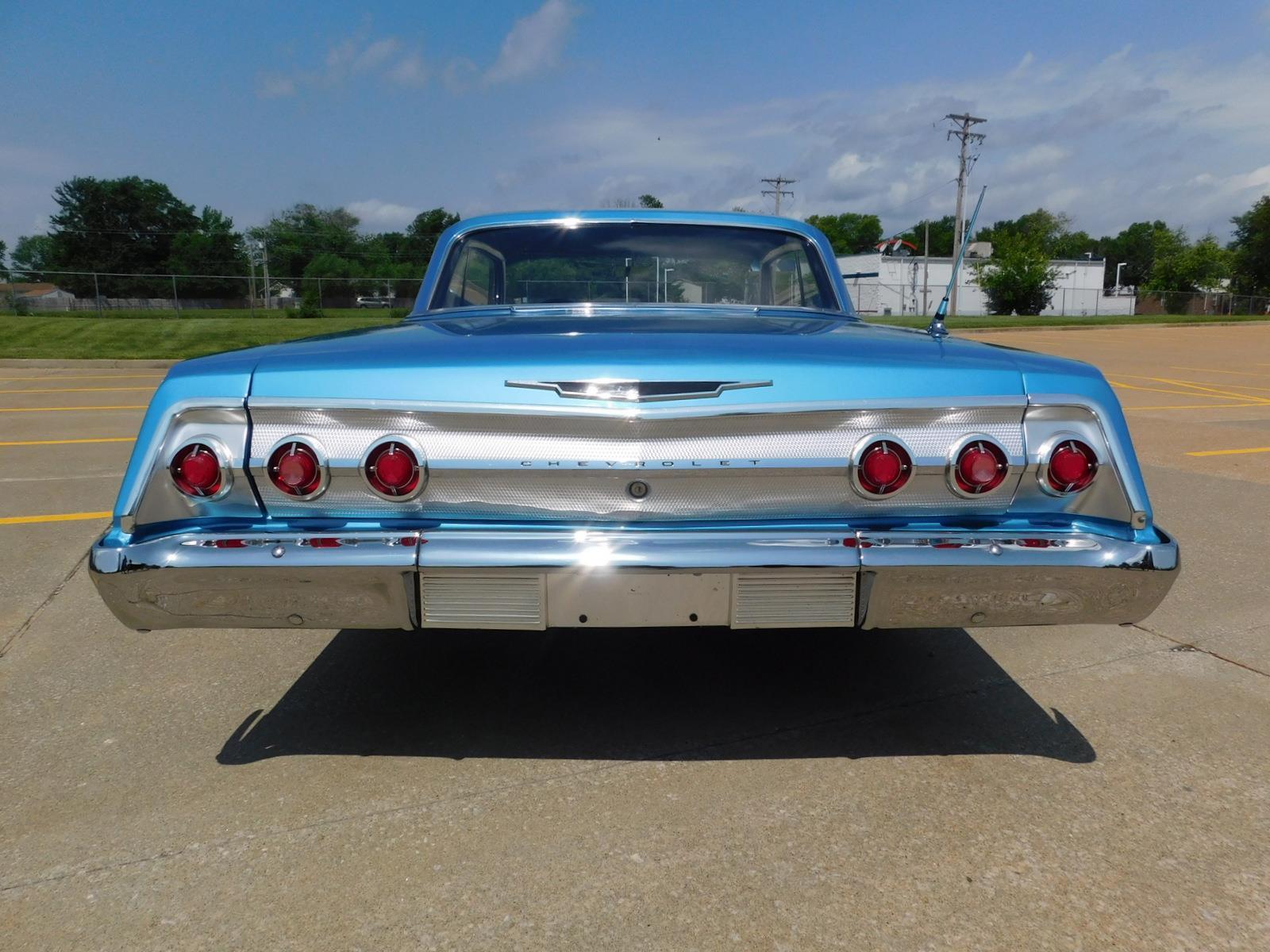 Chevrolet-Impala-1962-HARD-TOP-14