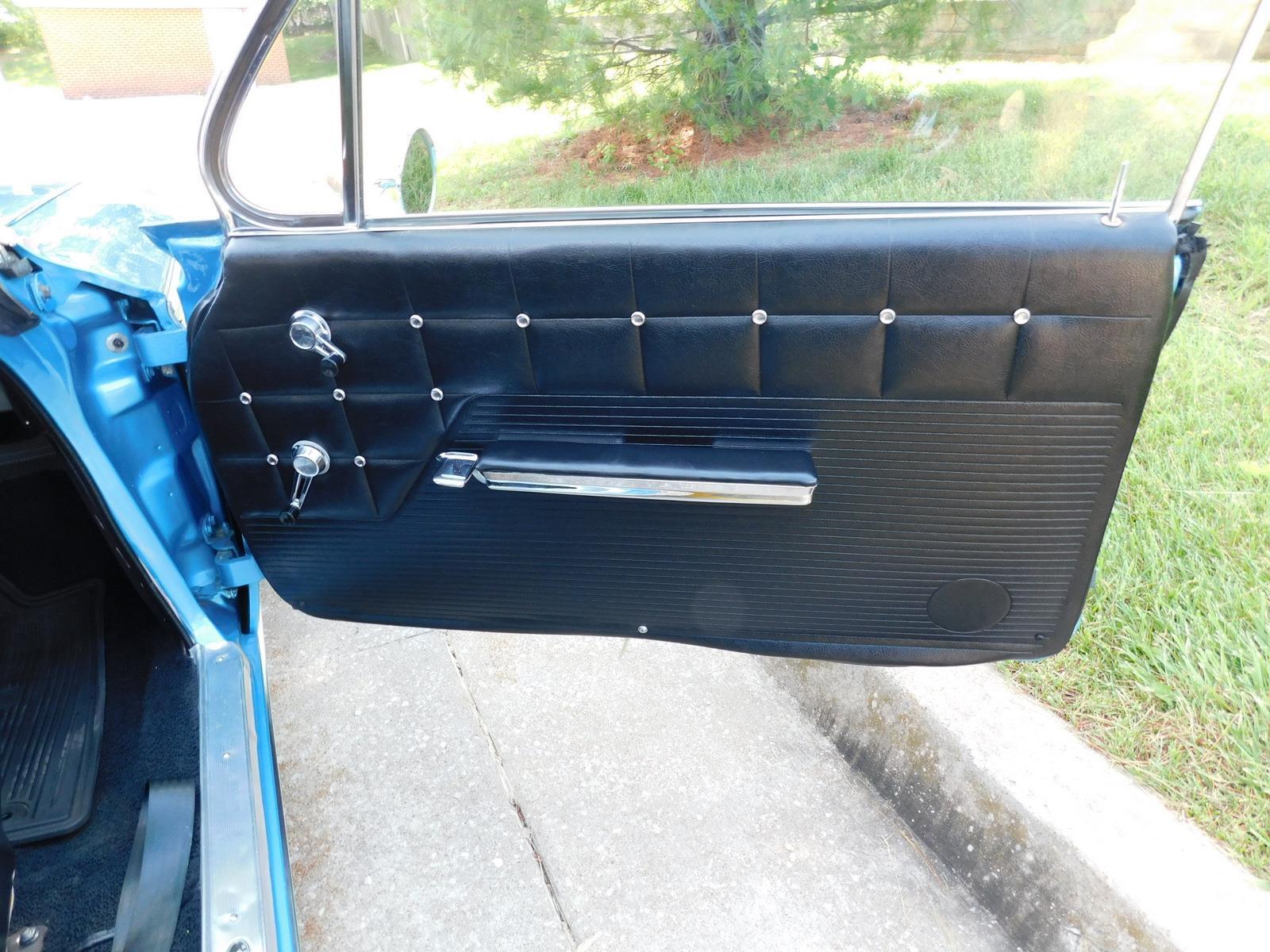 Chevrolet-Impala-1962-HARD-TOP-32