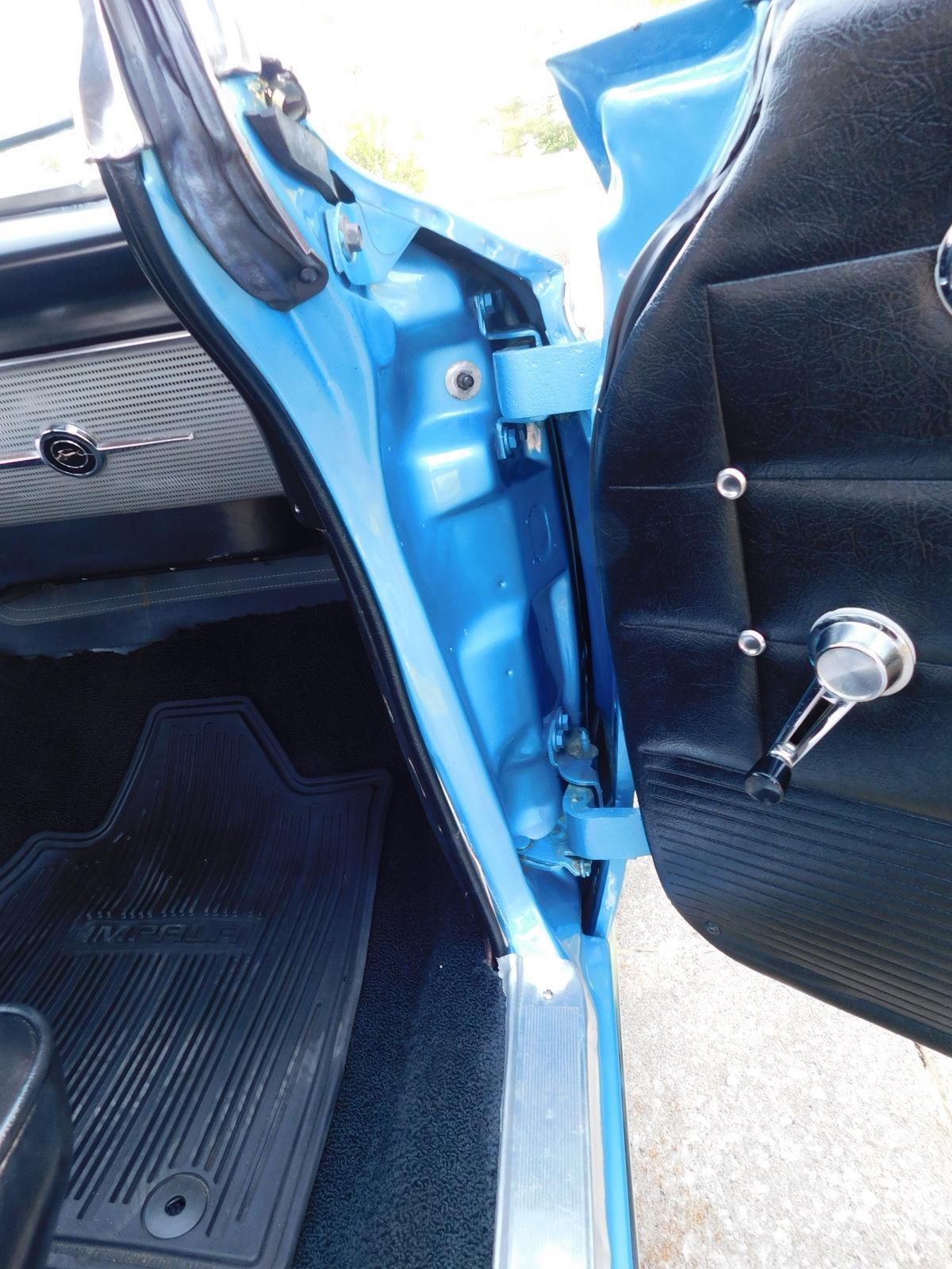 Chevrolet-Impala-1962-HARD-TOP-33