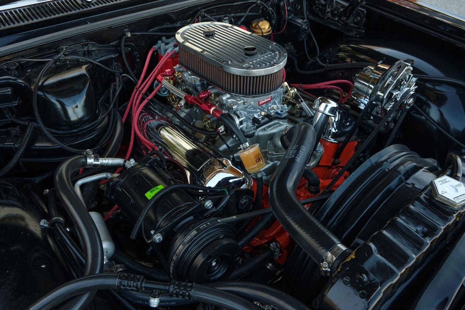 Chevrolet-Impala-1963-2-Door-15