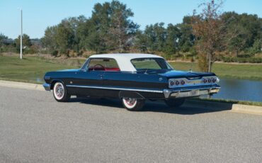 Chevrolet-Impala-1963-2-Door-3