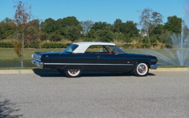 Chevrolet-Impala-1963-2-Door-30