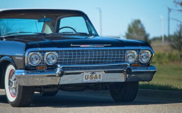 Chevrolet-Impala-1963-2-Door-35