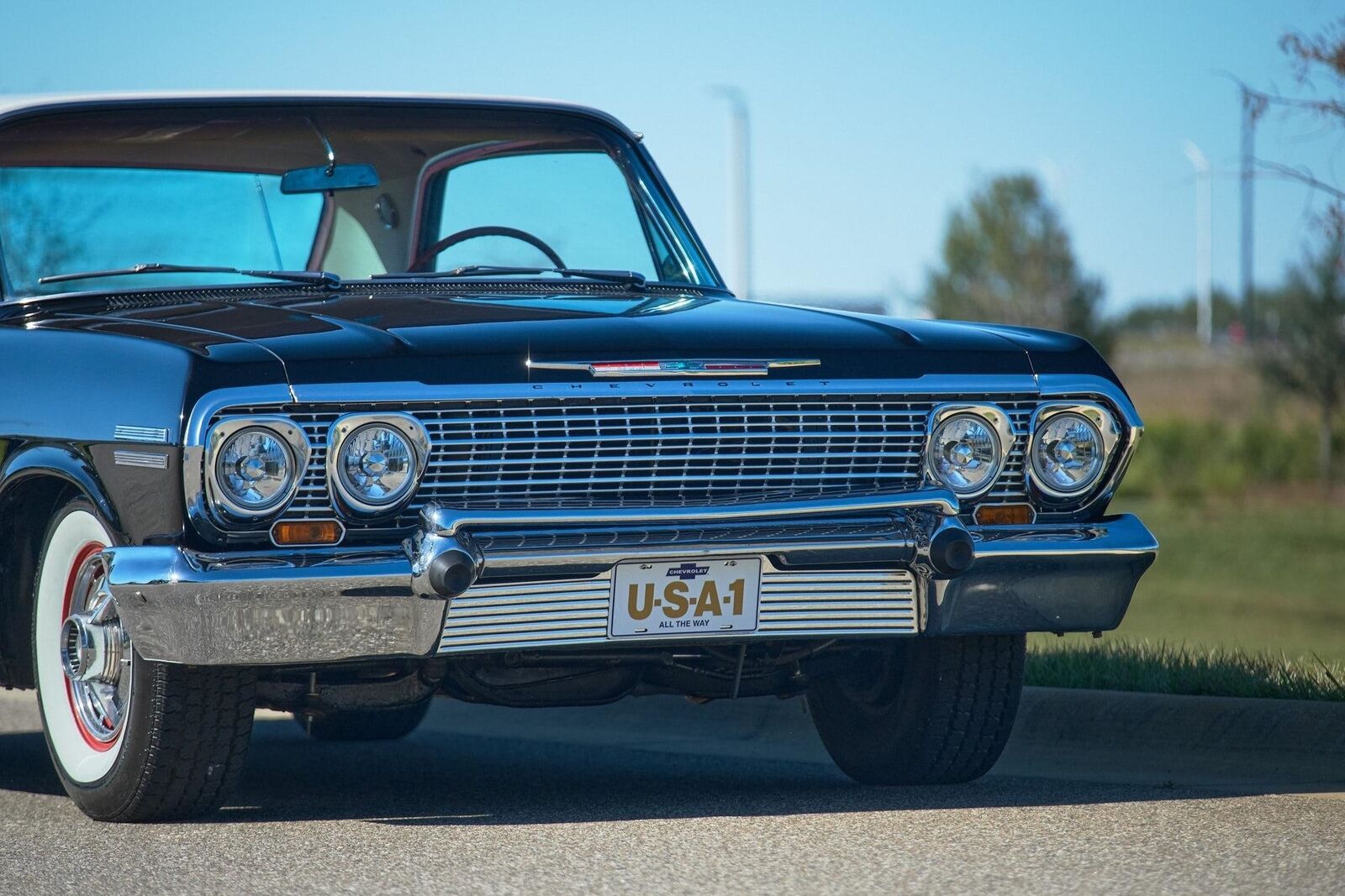 Chevrolet-Impala-1963-2-Door-35