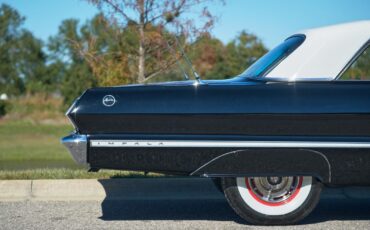 Chevrolet-Impala-1963-2-Door-38