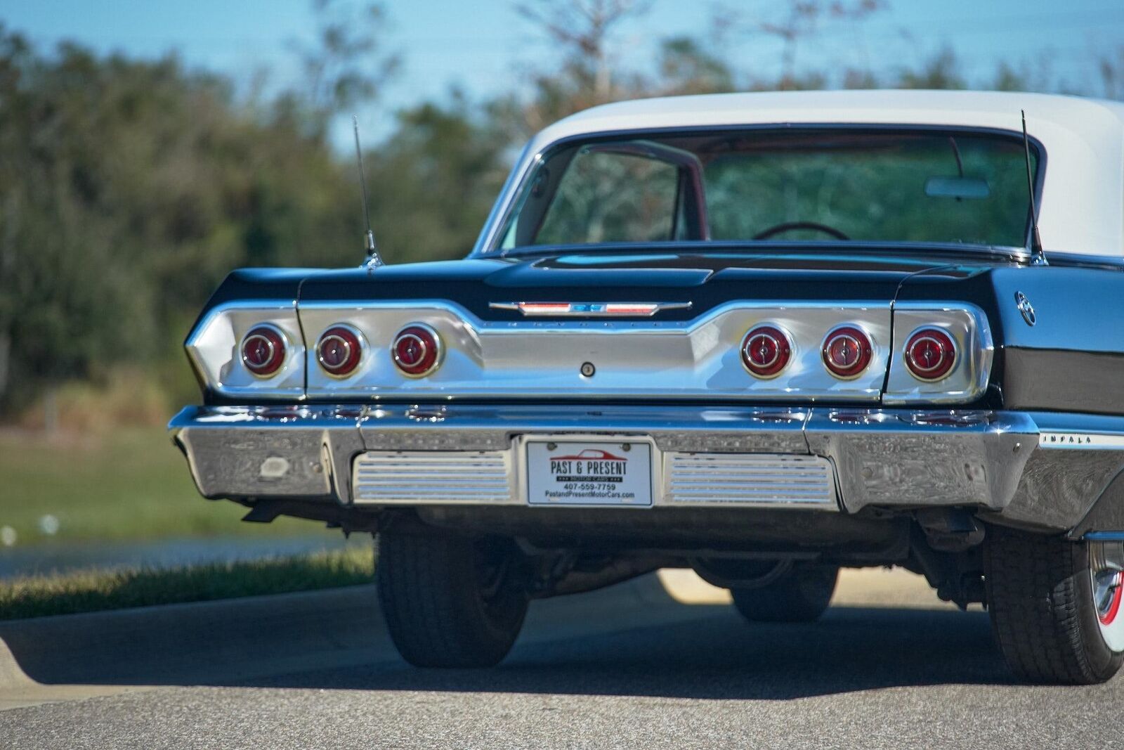 Chevrolet-Impala-1963-2-Door-39