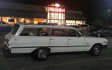 Chevrolet-Impala-1963-Wagon-15