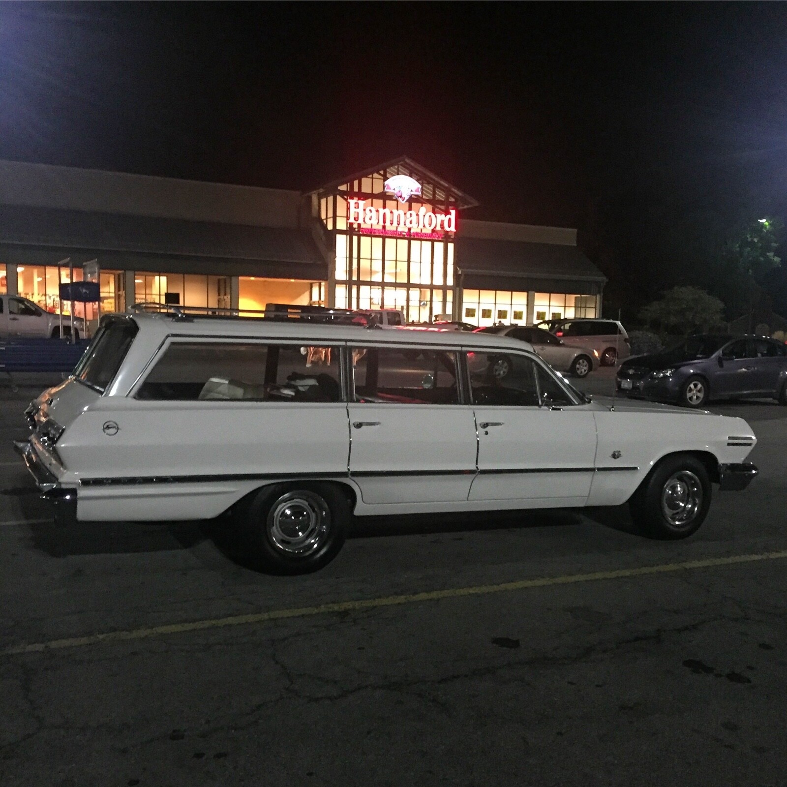 Chevrolet-Impala-1963-Wagon-15