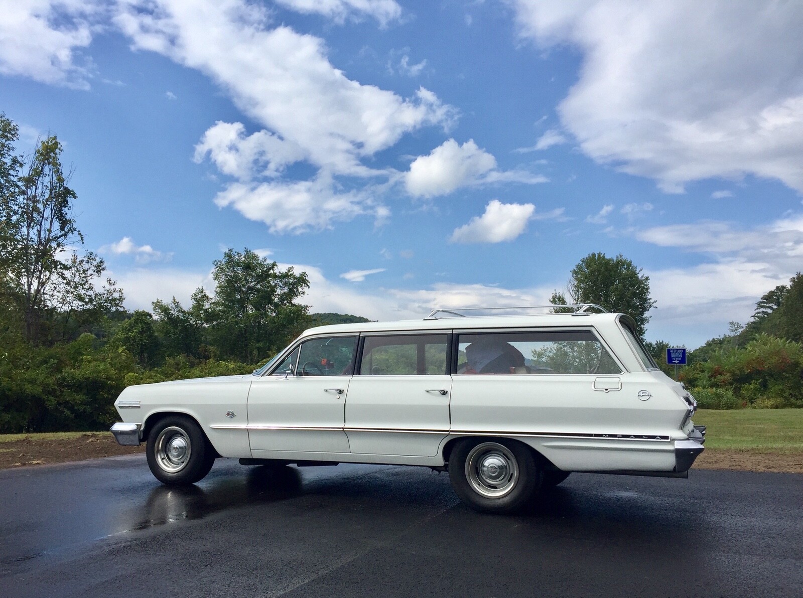Chevrolet-Impala-1963-Wagon-16
