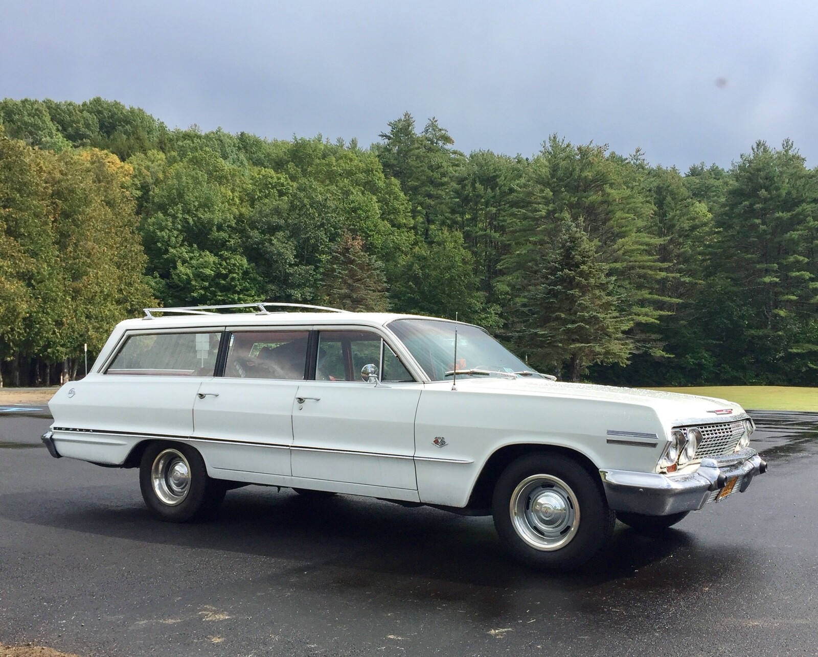 Chevrolet-Impala-1963-Wagon-17