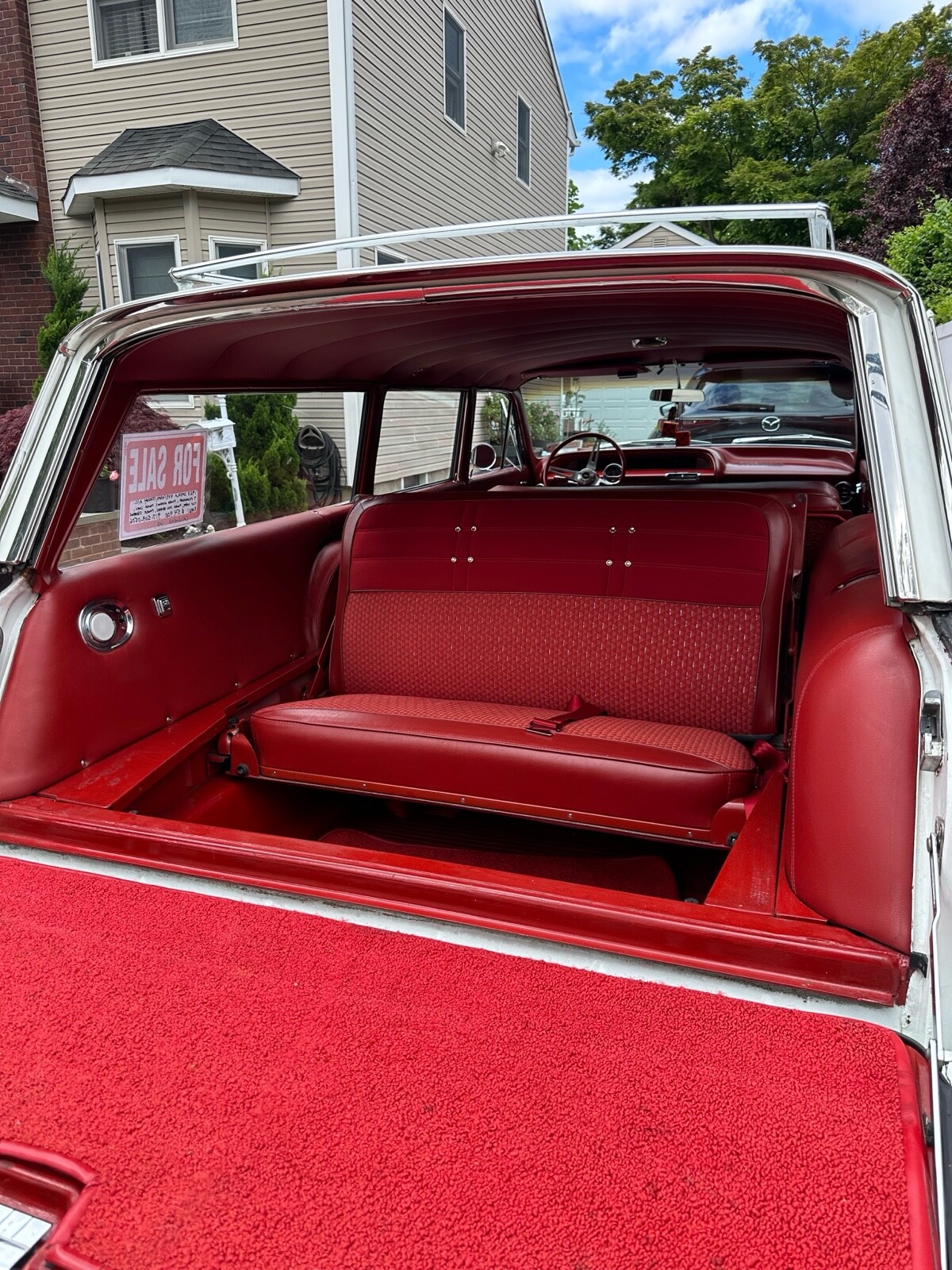 Chevrolet-Impala-1963-Wagon-21