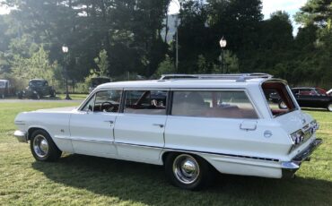 Chevrolet-Impala-1963-Wagon-8