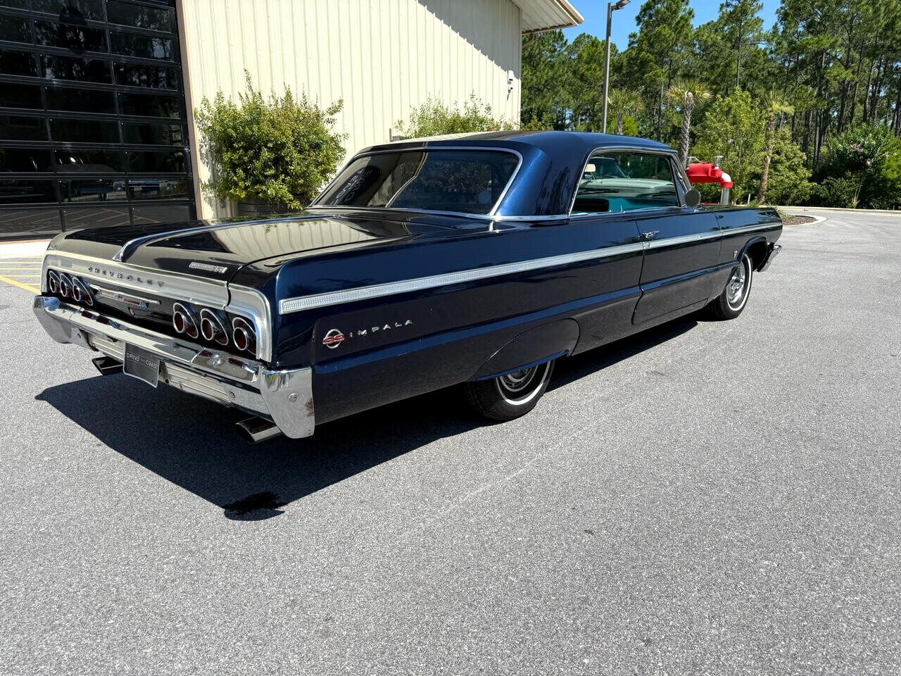 Chevrolet-Impala-1964-American-Muscle-Car-10