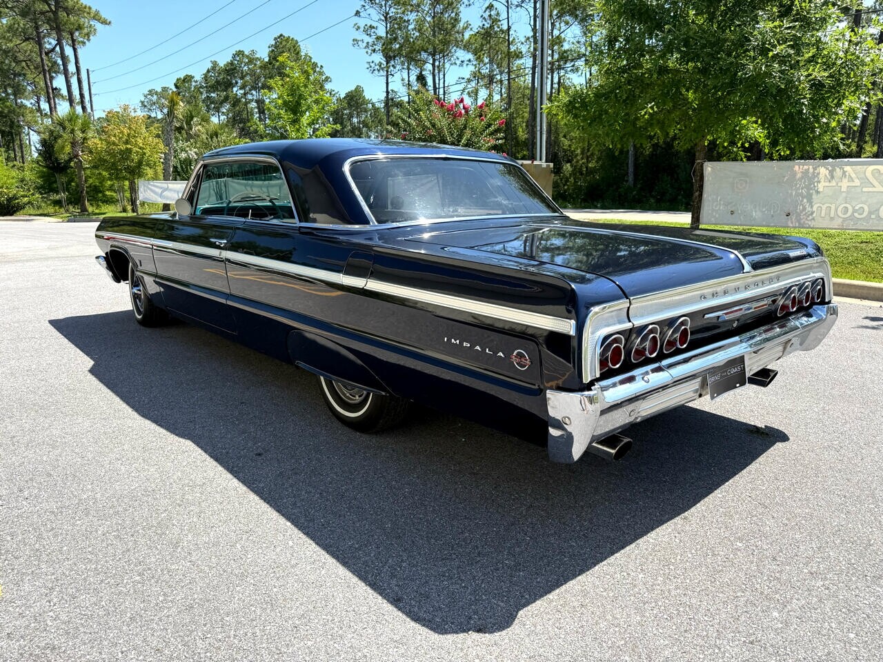 Chevrolet-Impala-1964-American-Muscle-Car-15