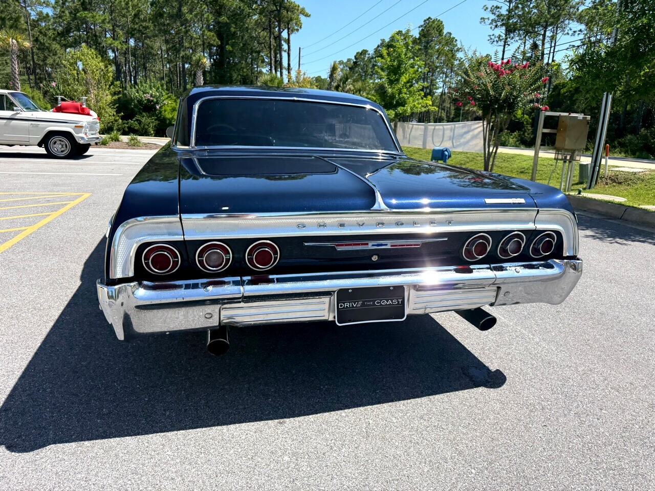 Chevrolet-Impala-1964-American-Muscle-Car-17
