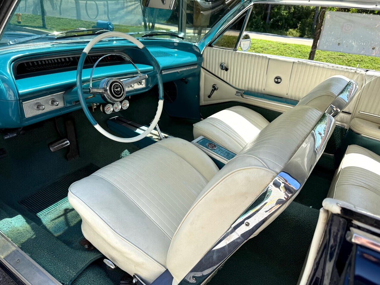Chevrolet-Impala-1964-American-Muscle-Car-24