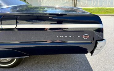 Chevrolet-Impala-1964-American-Muscle-Car-36