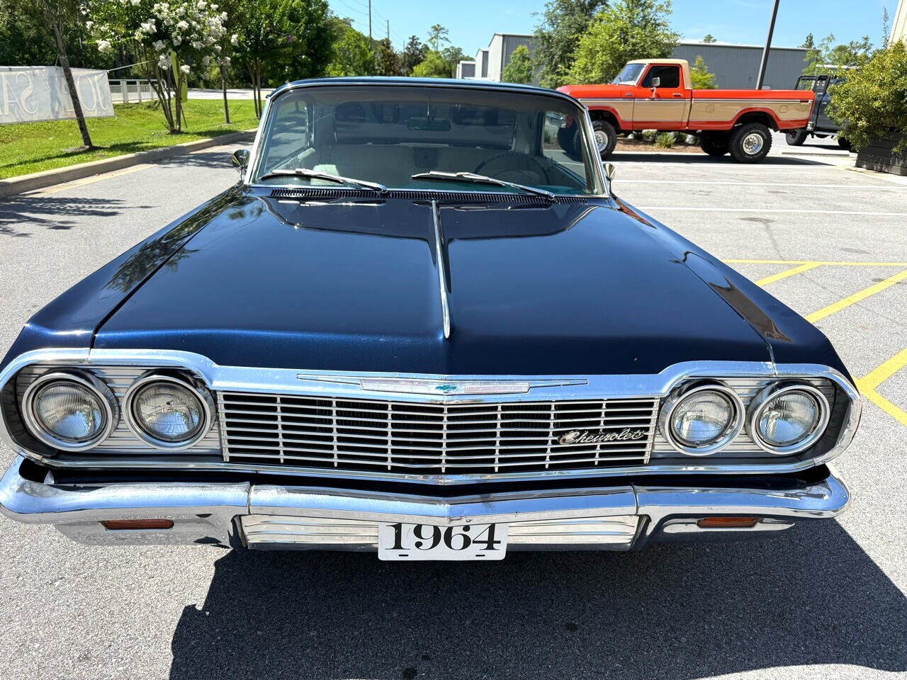 Chevrolet-Impala-1964-American-Muscle-Car-38