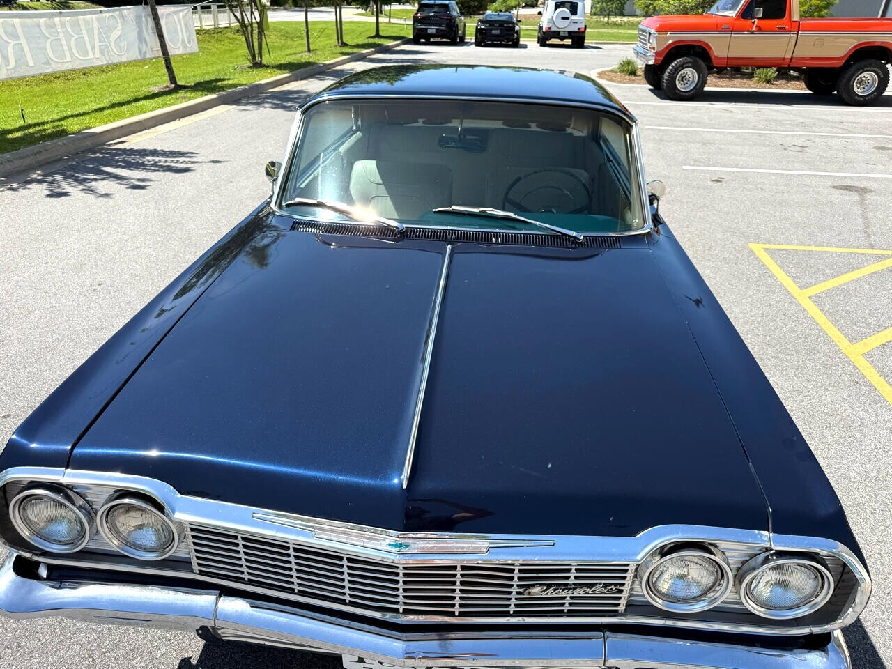 Chevrolet-Impala-1964-American-Muscle-Car-39