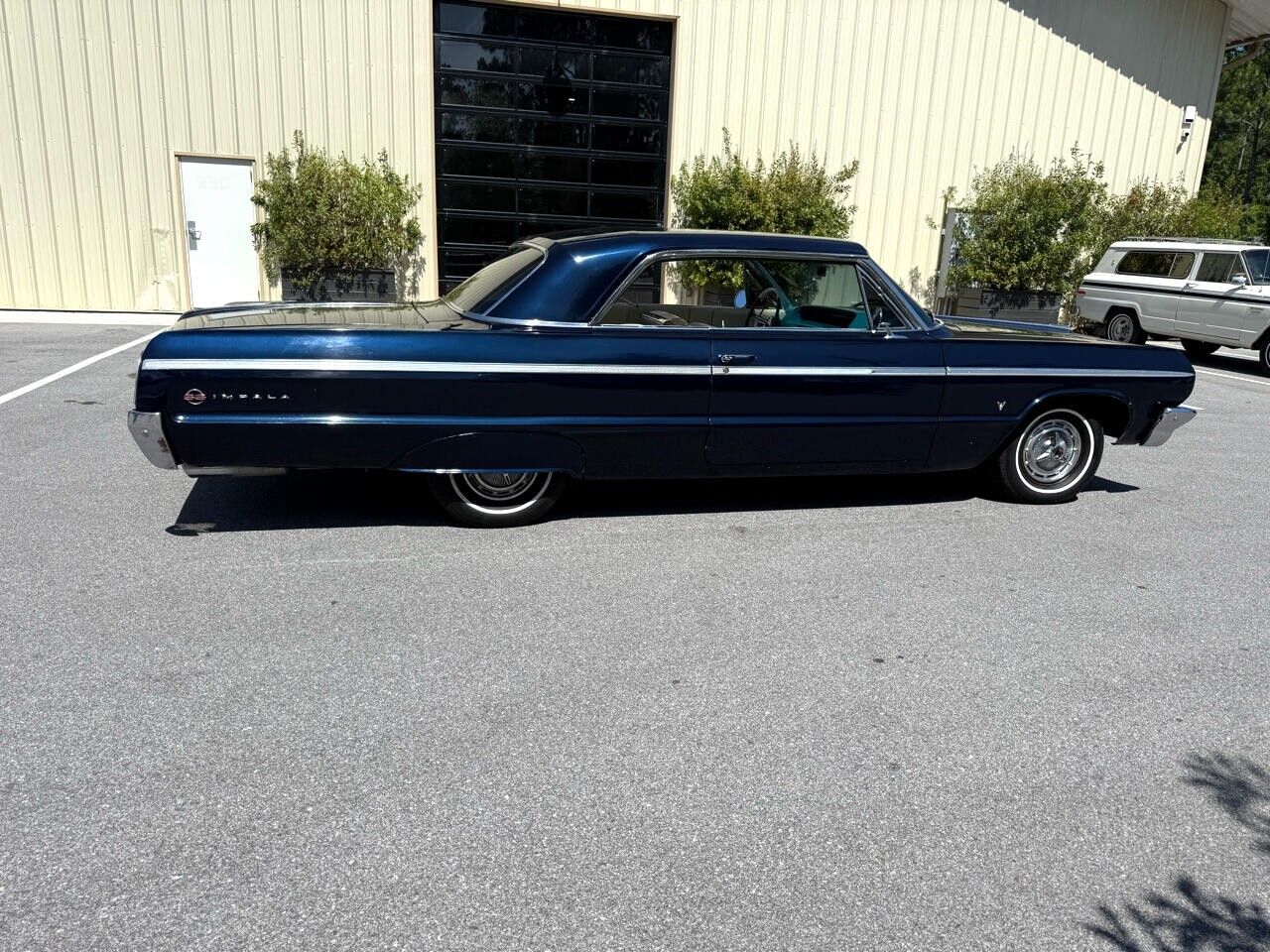 Chevrolet-Impala-1964-American-Muscle-Car-8