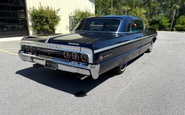 Chevrolet-Impala-1964-American-Muscle-Car-9