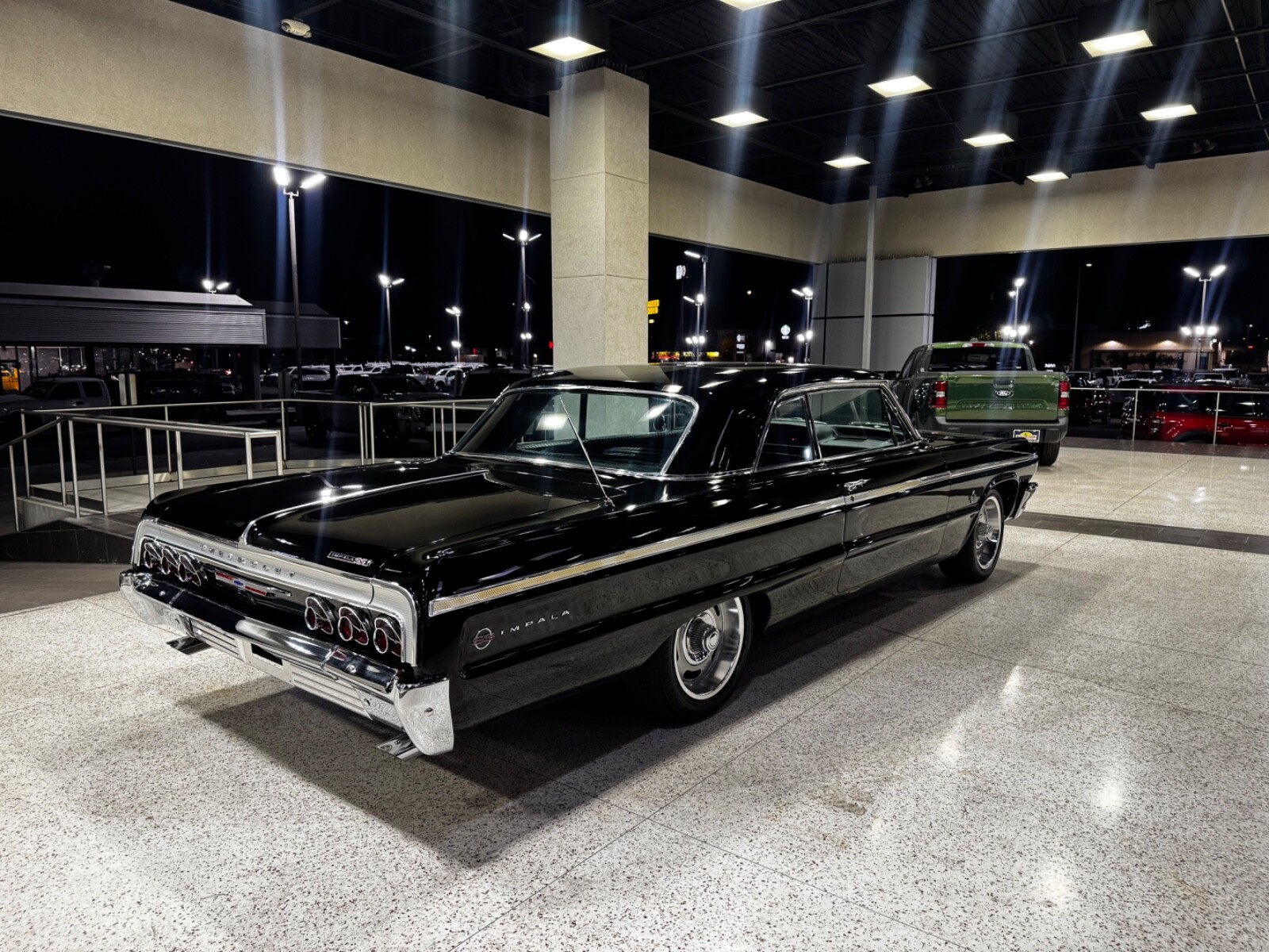 Chevrolet-Impala-1964-Coupe-3