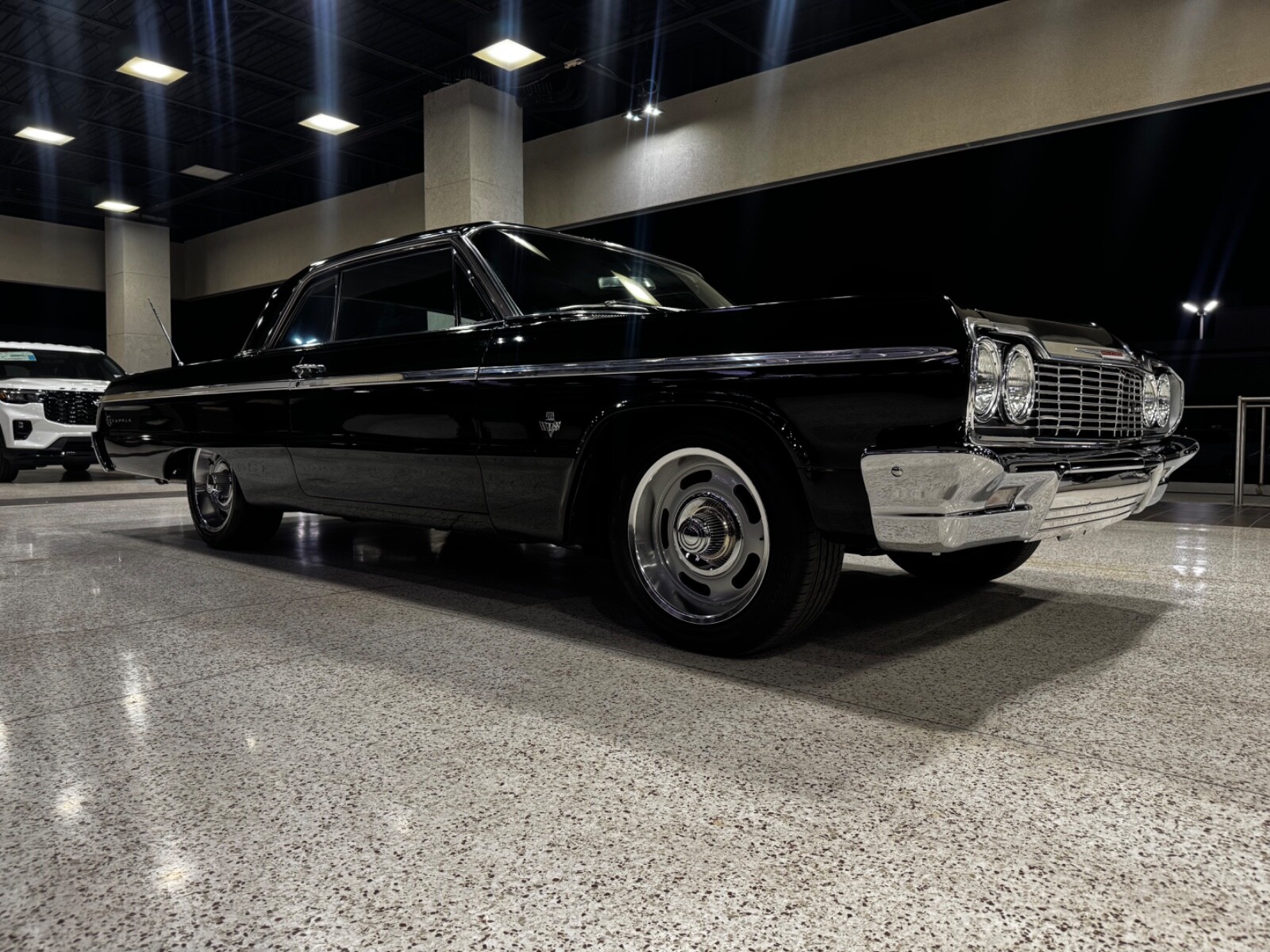 Chevrolet-Impala-1964-Coupe-7