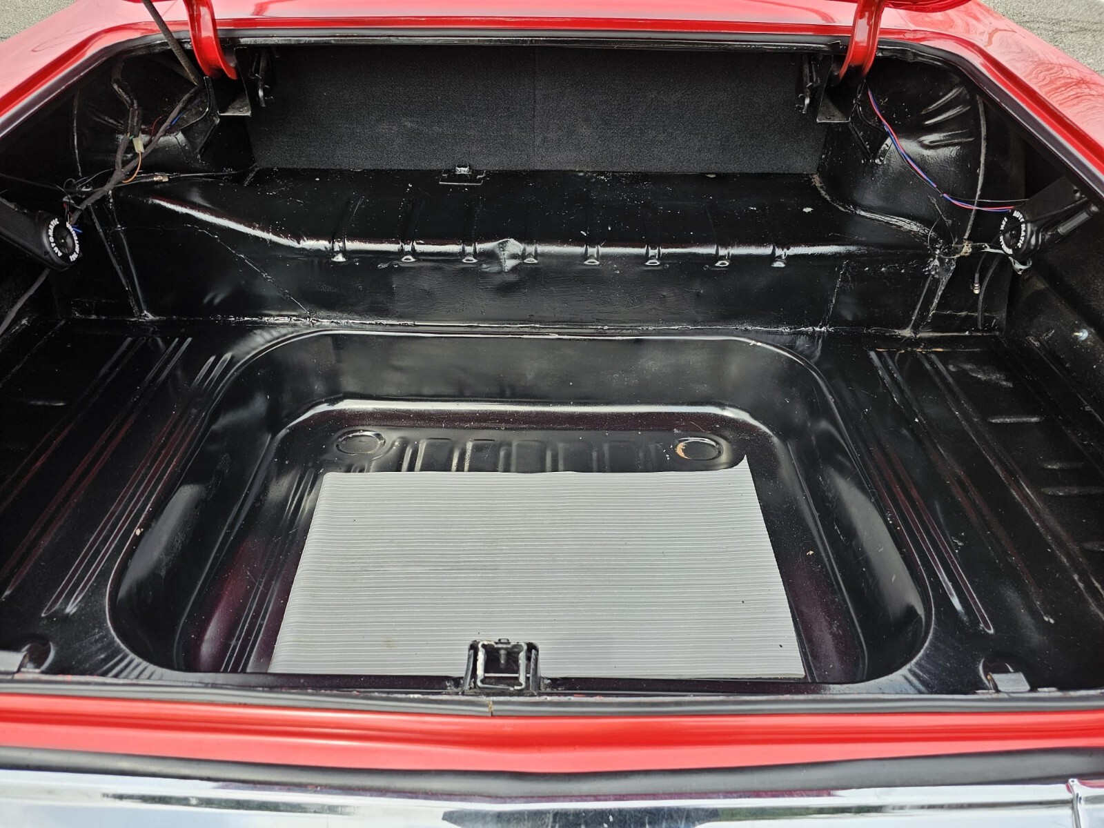 Chevrolet-Impala-1964-Sedan-22