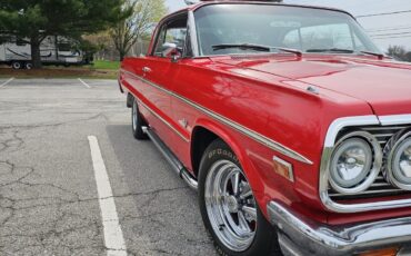 Chevrolet-Impala-1964-Sedan-3