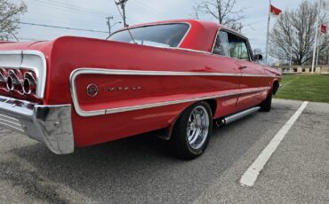 Chevrolet-Impala-1964-Sedan-5